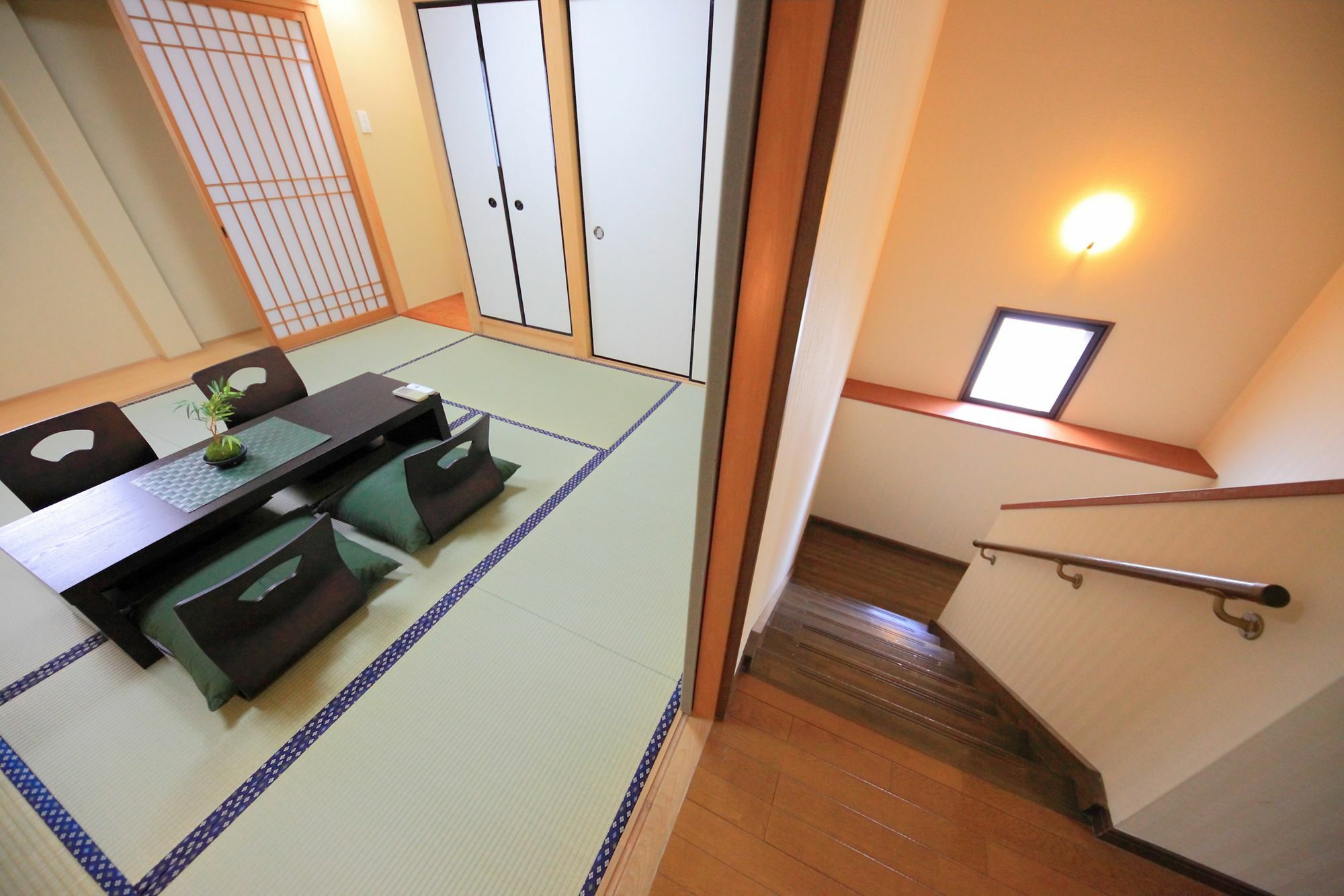 Ferienwohnung Grandouce Shinsaibashi-Higashi Ōsaka Exterior foto